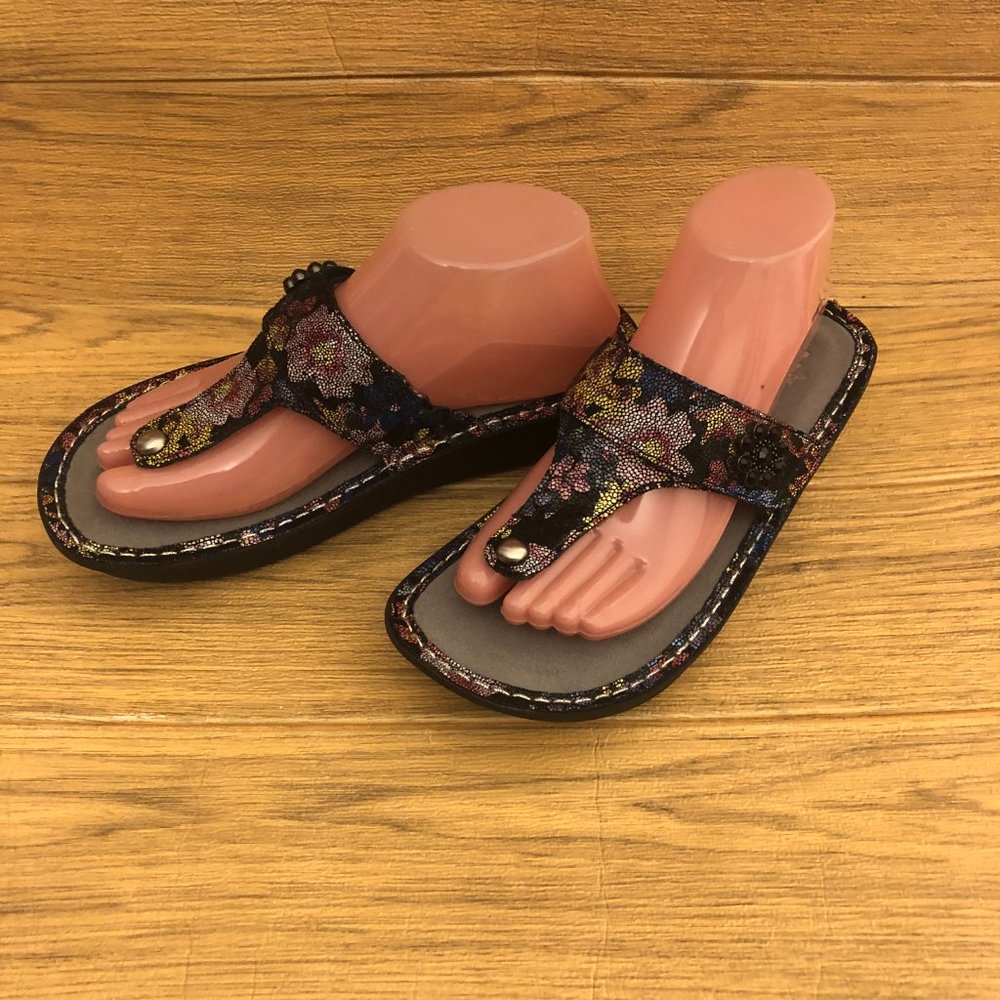 Alegria women slip on shimmery black and flowery leather sandals, 7.5